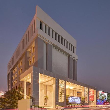 Royal Orchid Central Grazia, Нави Мумбаи Экстерьер фото